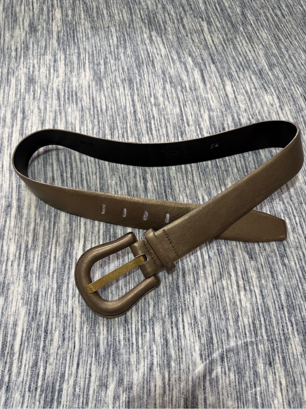 Women's Bronze Genuine Leather Belt with Rounded Metal Buckle